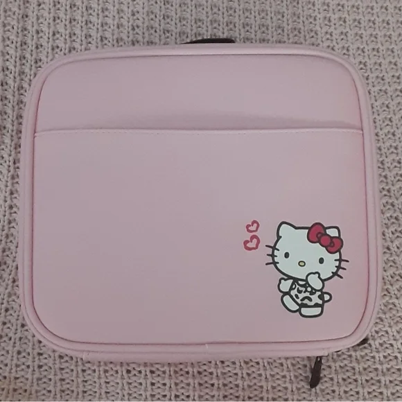 Impressions X Hello Kitty Cosmetic Case - Picture 4 of 11